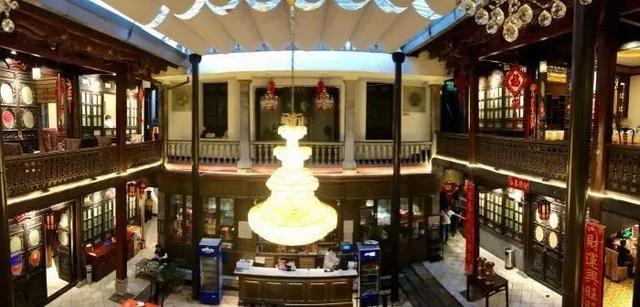 昆明十大必吃本地餐厅24小时营业（昆明这10家餐厅竟然是名人故居）(34)