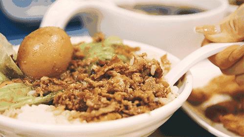 到台湾必吃的十大美食（台湾小吃排行榜前十名）