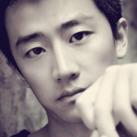 黄轩是不是抑郁症啊(黄轩微博自爆常常内心焦虑)(9)