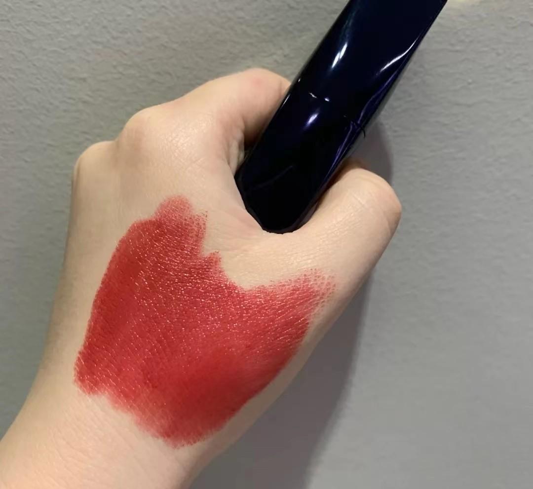 最适合黄皮的口红色号排行(黄皮肤适合什么颜色口红)(图15) 最适合黄皮的口红色号排行(黄皮肤适合什么颜色口红)(图15)