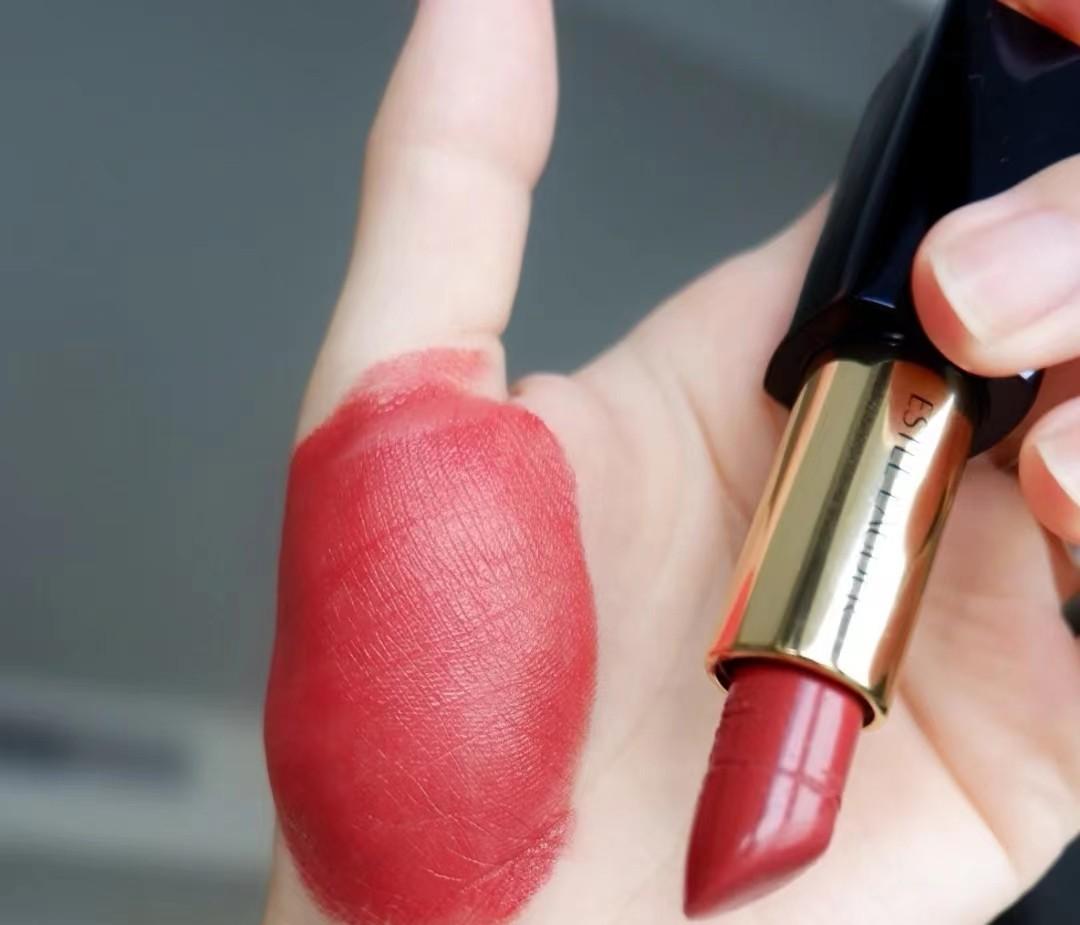 最适合黄皮的口红色号排行(黄皮肤适合什么颜色口红)(图16) 最适合黄皮的口红色号排行(黄皮肤适合什么颜色口红)(图16)