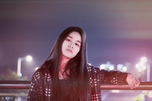 他曾被女神看不起,现在女神和他说话都小心翼翼