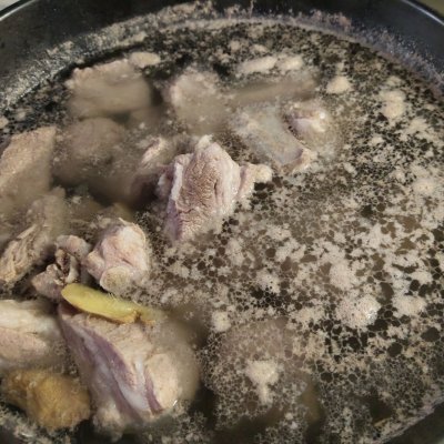 怎样炖排骨（非常懒人版之家常炖排骨做法步骤）