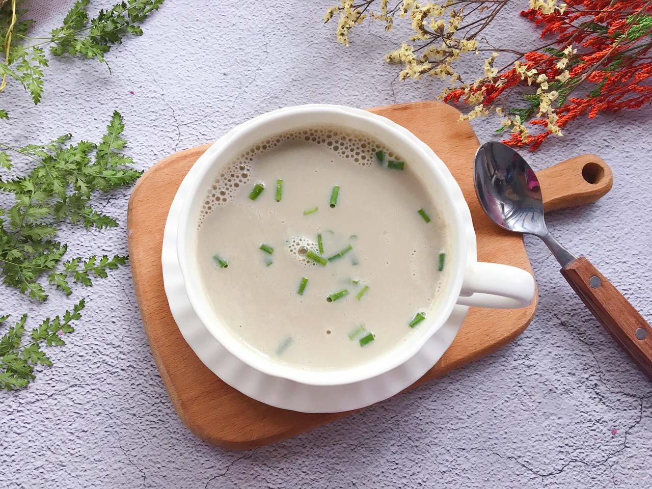 破壁机做鱼汤怎么做（手把手教你制作破壁机鱼汤）