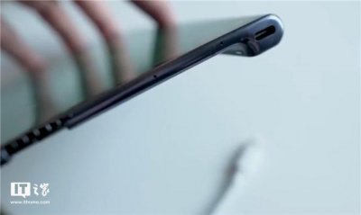 ​华为折叠屏手机matex外观尺寸（X折叠屏手机上手）