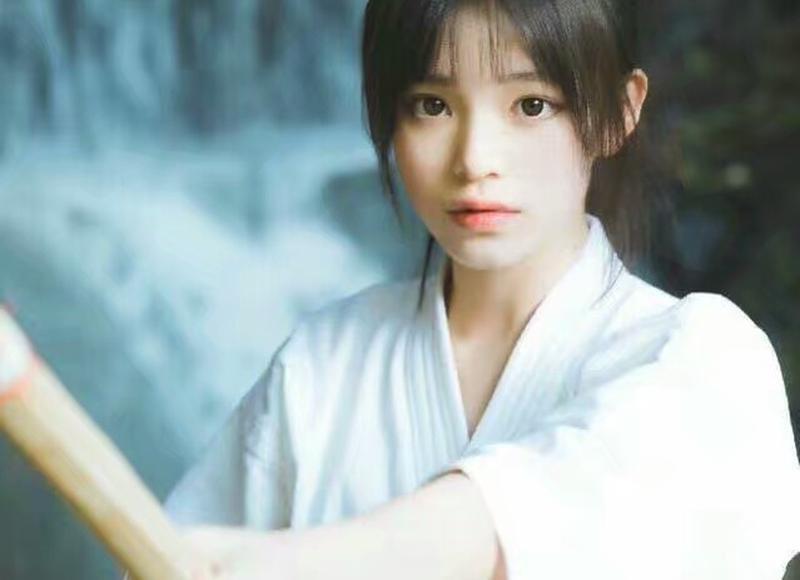 自毁型人格常见表现包括 自毁型人格常见表现包括