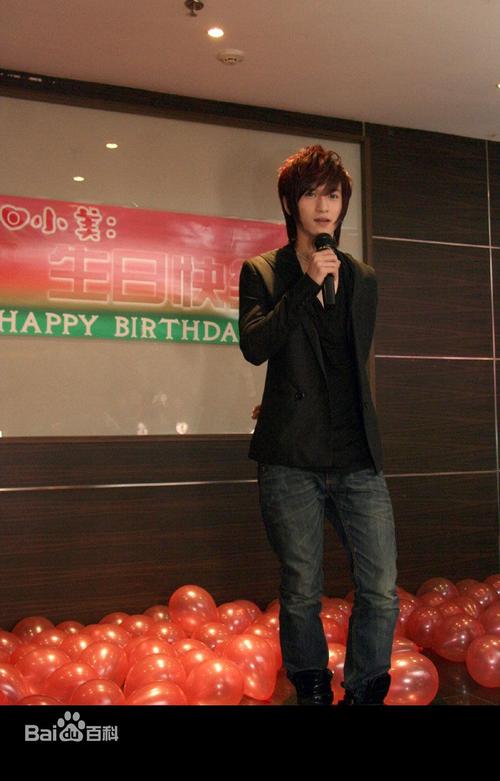 刘洲成个人资料，刘洲成家境(刘洲成的资料)