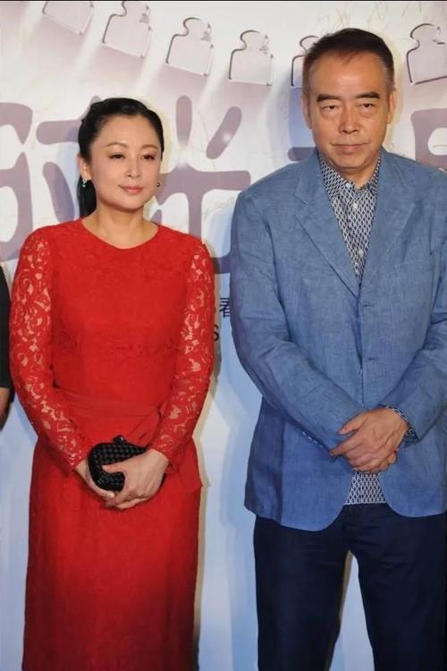 陈凯歌的老婆是谁，陈红个人资料及图片,本文共（6206字）