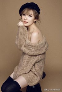 ​谁能想到，当年“掌掴武警”的超女唐笑，如今成了人生赢家