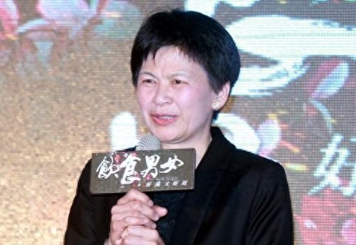 62岁李安的妻子林惠嘉近照