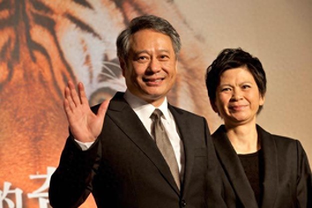 62岁李安的妻子林惠嘉近照