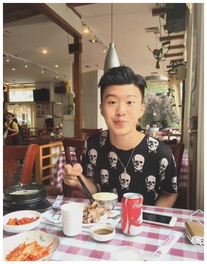 范丞丞首部古装剧造型曝光，是美男儿没错了，侧脸却暴露五官缺点