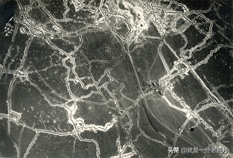 看得起鸡皮疙瘩，密恐者慎入的一战战场航拍照片