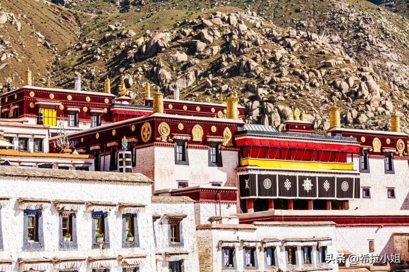 拉萨旅游攻略必去10大景点(拉萨有哪些景点必须去)