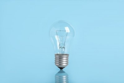 ​男人喝酒后联系你，真实的目的有三个，很多猜错了