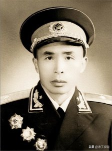 ​1969年去世的开国将帅：卜万科，许光达，贺龙，张仁初