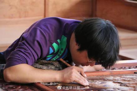 带你逛大城红木大集(京城边上的小县)(2)