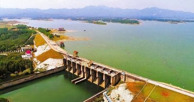 ​75年板桥水库溃坝事件，满地都是死麻雀，郑州成了大饼馒头的世界