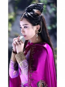 ​颖宝绝美古风，再现“桃花夭夭，灼灼其华”娇艳动人美到令人窒息