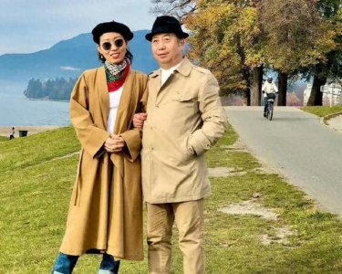 ​一人贪污，全家享福，曲婉婷携父亲加拿大养老