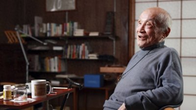 ​诗人谷川俊太郎离开的第一个春天，他们将在上海完成《世界的约定》