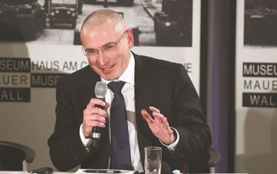 “尤科斯事件”及俄罗斯寡头霍多尔科夫斯基的崛起和陨落