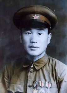 ​战斗英雄张立春:《上甘岭》张忠发人物原型,归国生活困难成修鞋匠