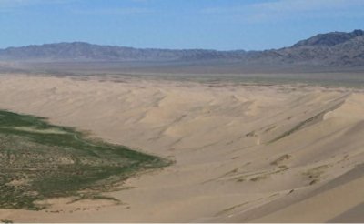 毛乌素:没有‘尊严’的沙漠,被中国人拿来种土豆,产出1万多斤