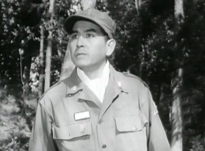 ​62年过去了，那个因《奇袭》走红的“一班长”邢吉田，已离世26年