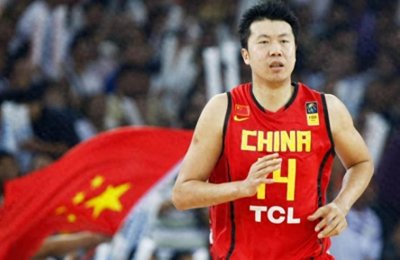 前男篮国手王治郅:与共患难前妻离婚,再婚娶广西卫视美女主持人