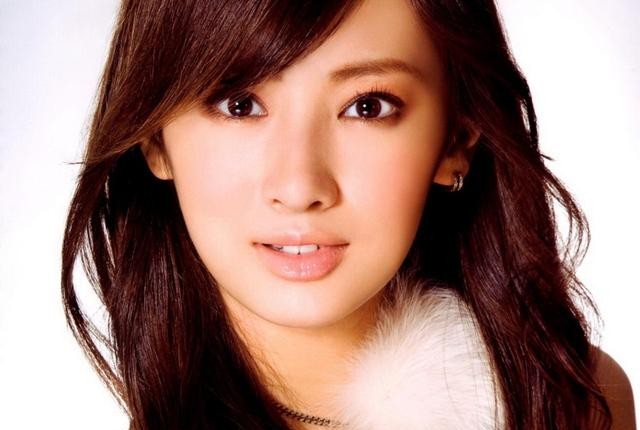 陈丹婷整容前旧照曝光（陈丹婷翻版杨幂快分不清谁）