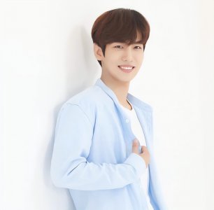 ​3位知名艺人在梨泰院踩踏事故中遇难，目前韩国政府已发布伤亡人员补助方案