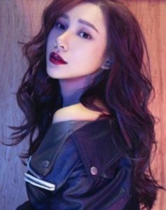 ​冯若绮个人资料简介，冯若绮的身高是多少