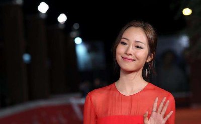 薛凯琪江一燕事件(颁奖时公开说江一燕“不要脸”,时隔5年还原事件经过)