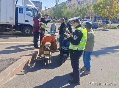 ​营口公安交警西市大队持续开展“摩电”交通违法行为专项整治行动