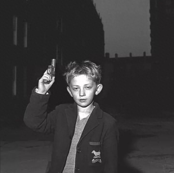 宝藏男孩的欧美系头像2.0（荷兰弟）