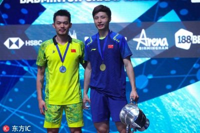 突破林李统治!石宇奇2-1胜林丹首夺全英公开赛男单冠军