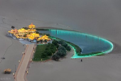 ​酒泉绿色转型三部曲：戈壁滩上崛起千亿级低碳产业集群