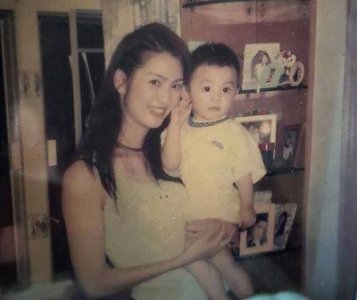 莫少聪与洪欣:情感纠葛与孩子身世的真相揭晓