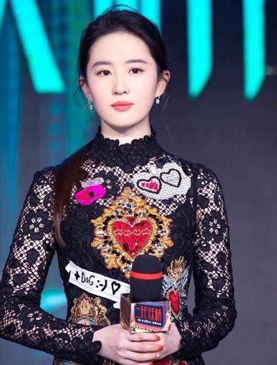 甄子丹现在国籍在哪里（甄子丹改回中国籍后霸气回应）