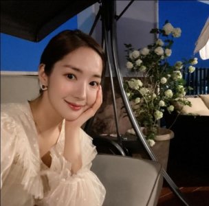 ​韩国朴敏英ins近照图片大全(好美)