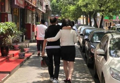 ​李静芝和儿子近日(打拐妈妈找到的第30个孩子是自己儿子,网友泪目)