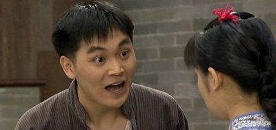 ​《七十二家房客》容晖，告别发仔记角色，染红发开始做回自己