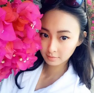 ​史上最懒港姐张舒雅，连邵逸夫都使唤不动，退圈12年继承亿万家产