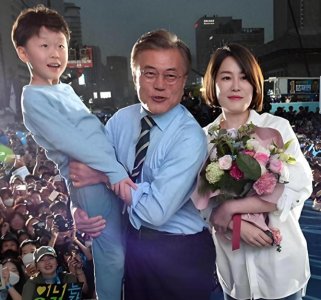 ​地球局|文在寅被起诉，女儿“坑爹”的火还是烧到了他身上