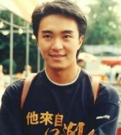 周星驰坠楼身亡“被”去世,伤口似割喉?尸体穿着整齐戴口罩