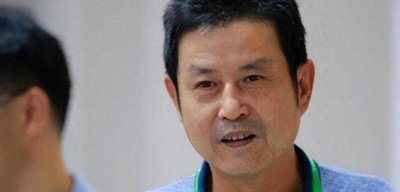 ​68岁陈忠和近况：四口之家很幸福，女儿系前妻生，赵蕊蕊常去探望